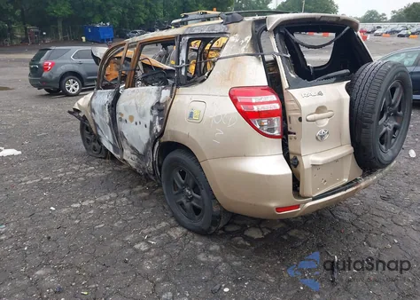 2011 Toyota Rav4 z USA, uszkodzony, nr VIN 2T3ZF4DV0BW085066